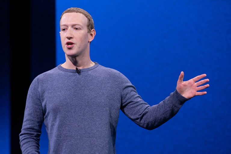 1024px-Mark_Zuckerberg_F8_2019_Keynote_(47721889752)