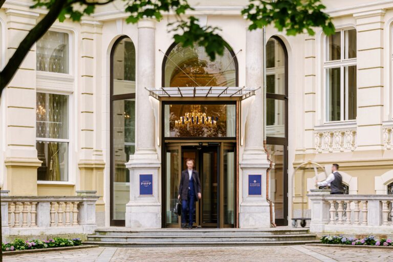 Vstup_Riverside_2020_sirka_Jan_Maly (1)