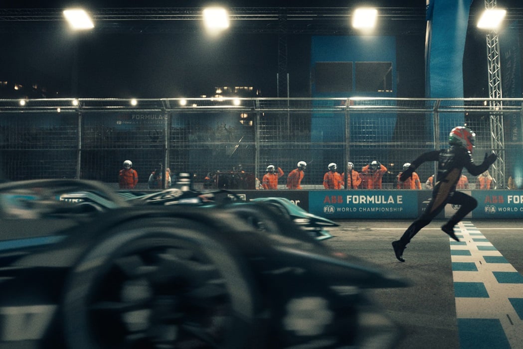 TRACK - Finishing line