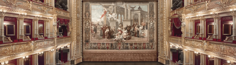 Opona Národního divadla