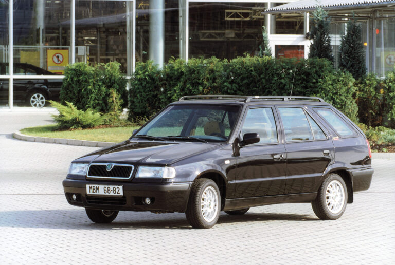 02-Skoda-Felicia-Combi