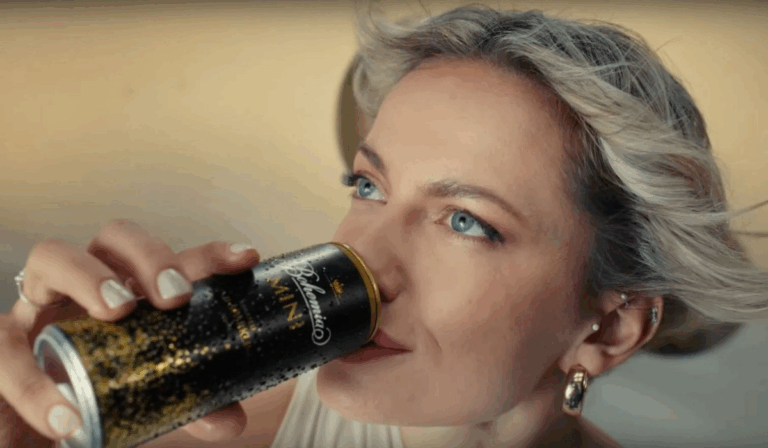 Bohemia Mini_nový web-otvírák - 2025-05-17T202235