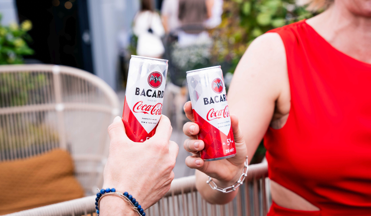 Bacardí a Coca-Cola