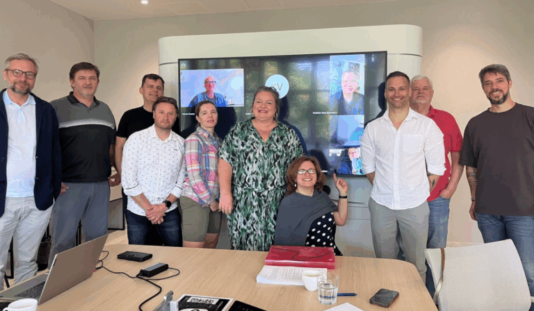 AKA_Effectix_nový web-otvírák - 2025-06-18T124607