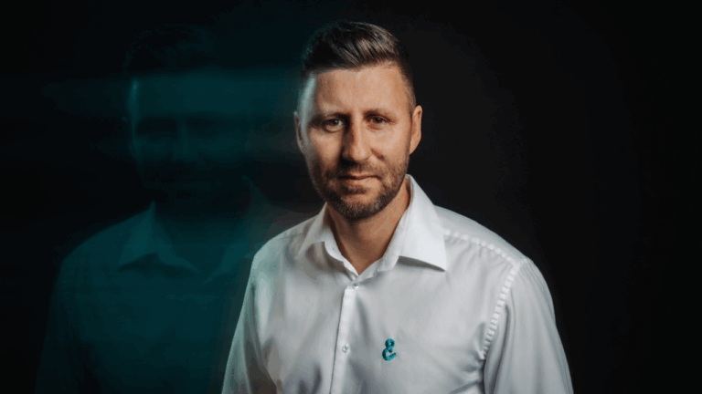 Václav Peterka Etnetera Active