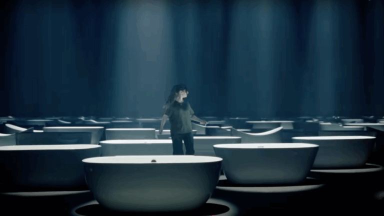 Snímek ze spotu Drama patří k projektu