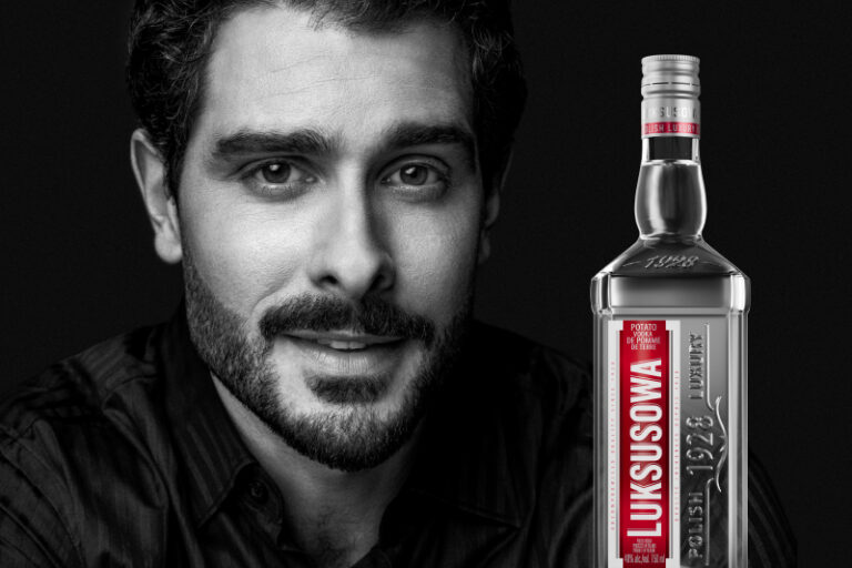 luksusowa-vodka-001-perex