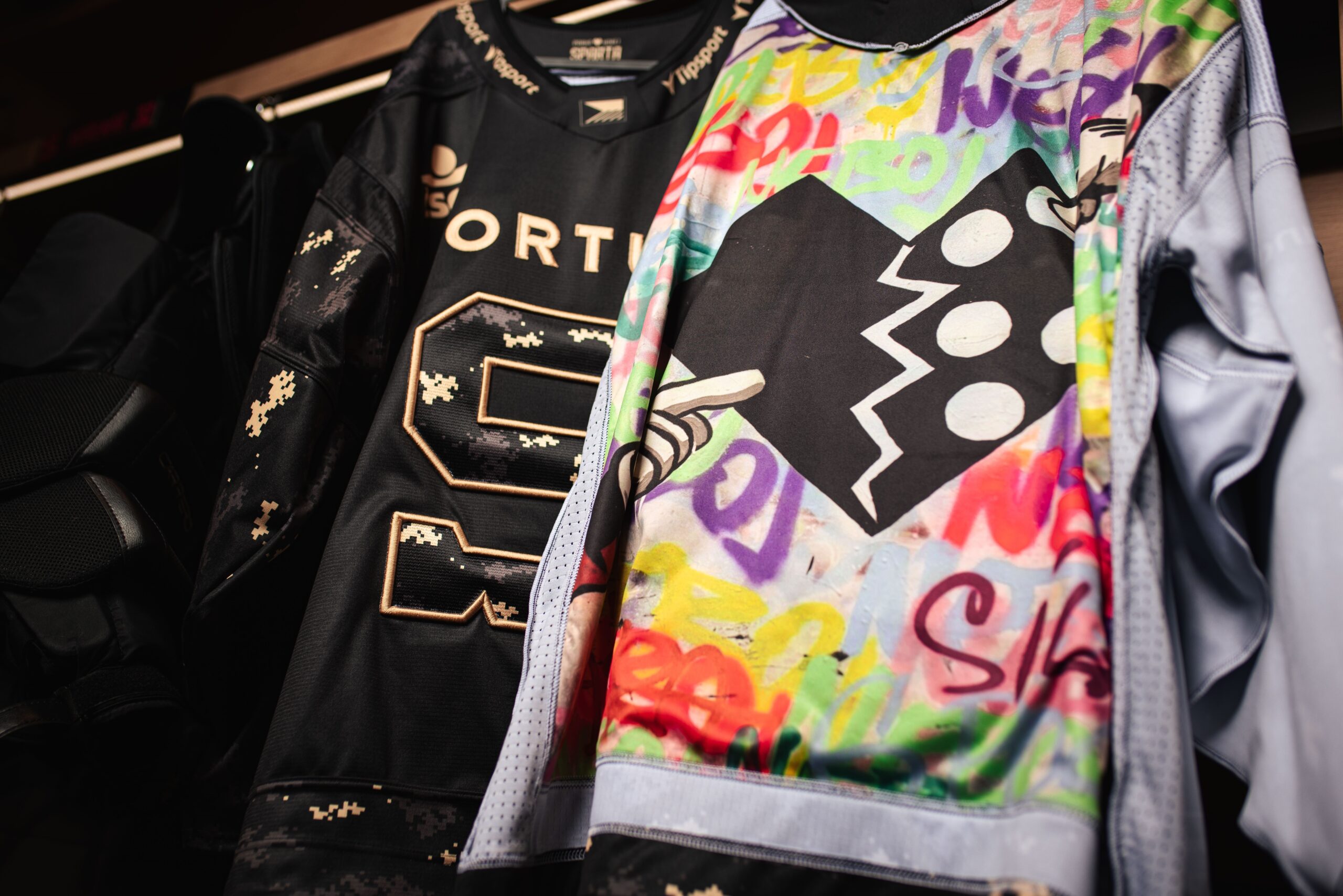 26_Hold_Dres_In-9251