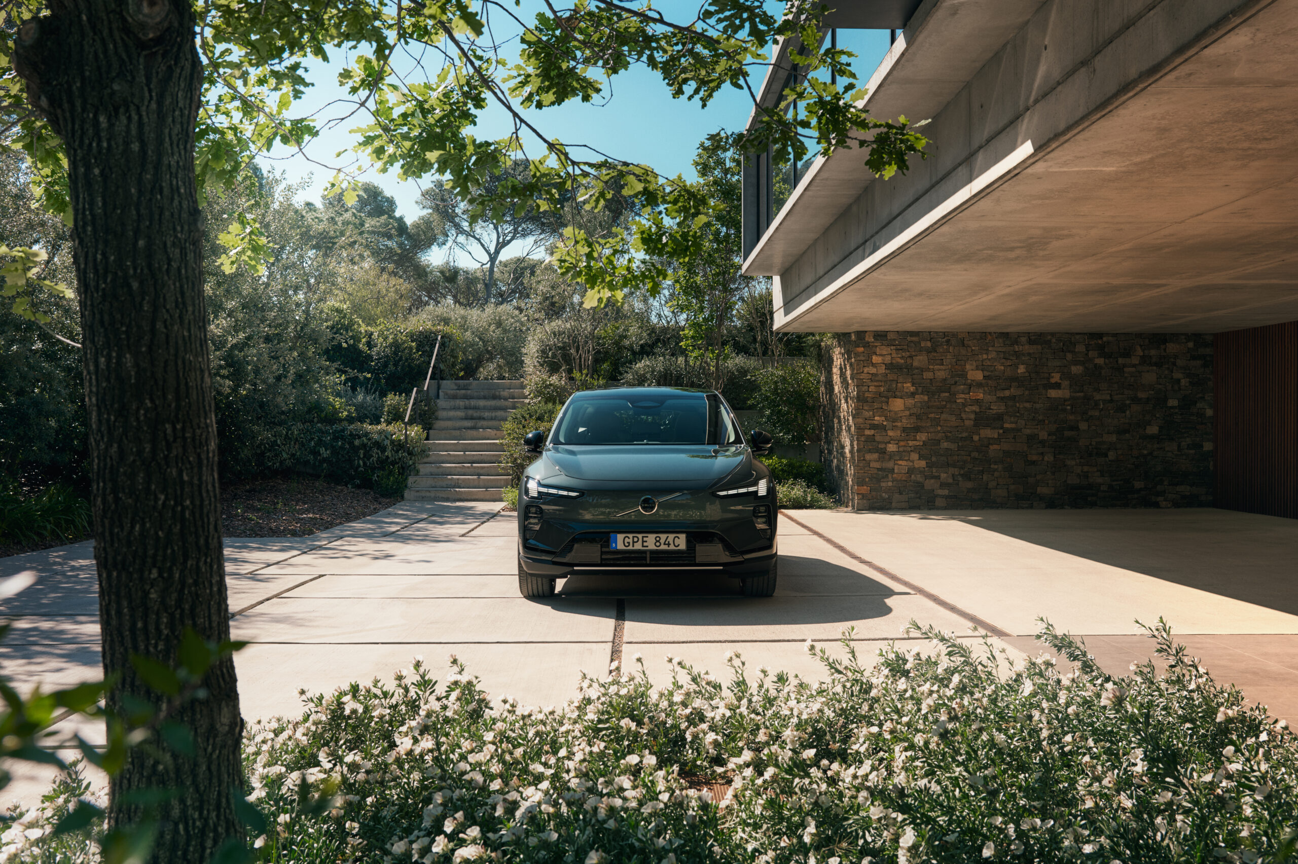 EX60-Global-media-drive-in-Barcelona